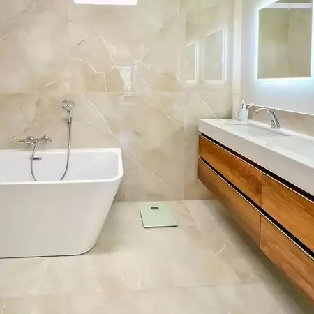 King De Luxe Moderne1 Apartman